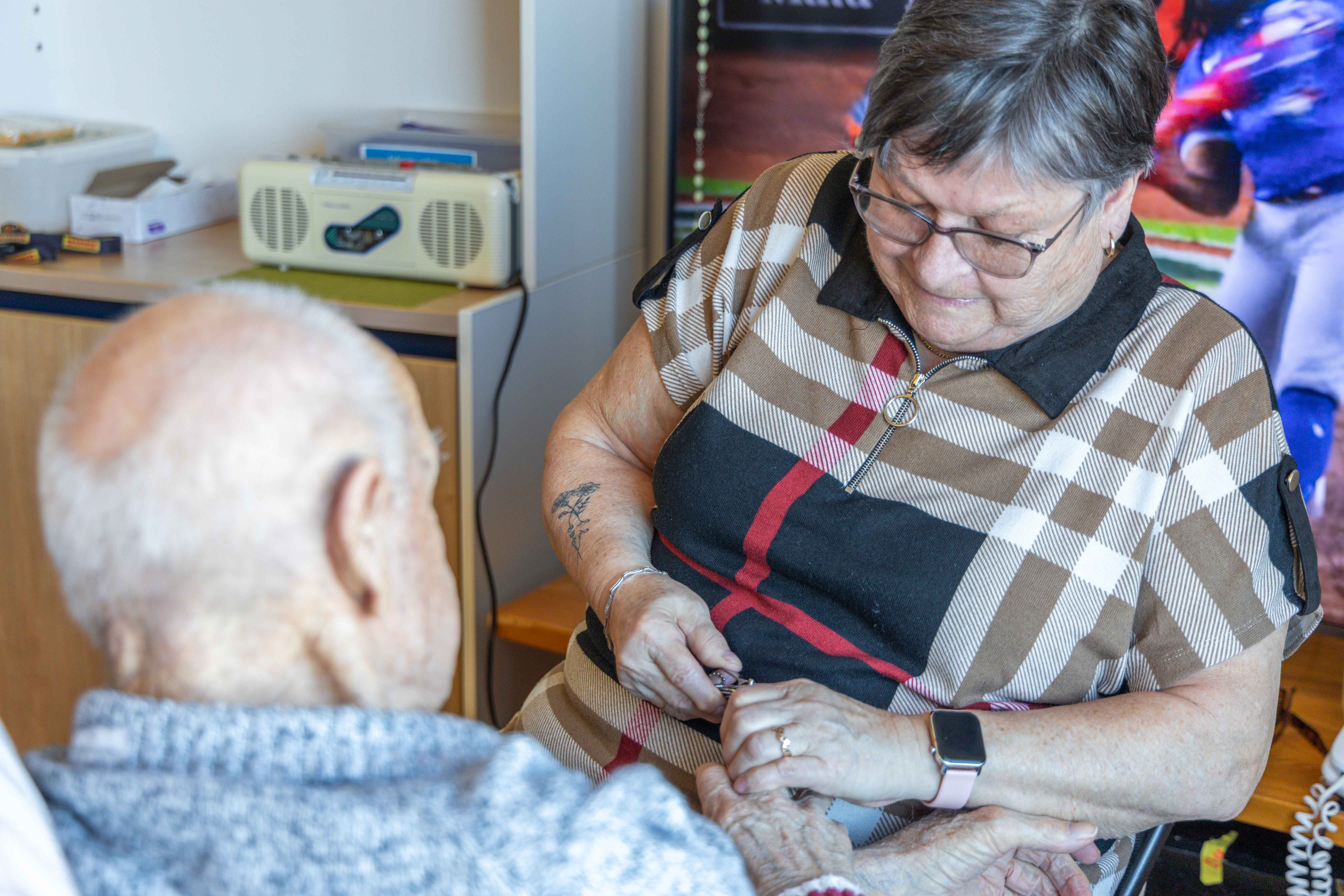 préposée avec patient