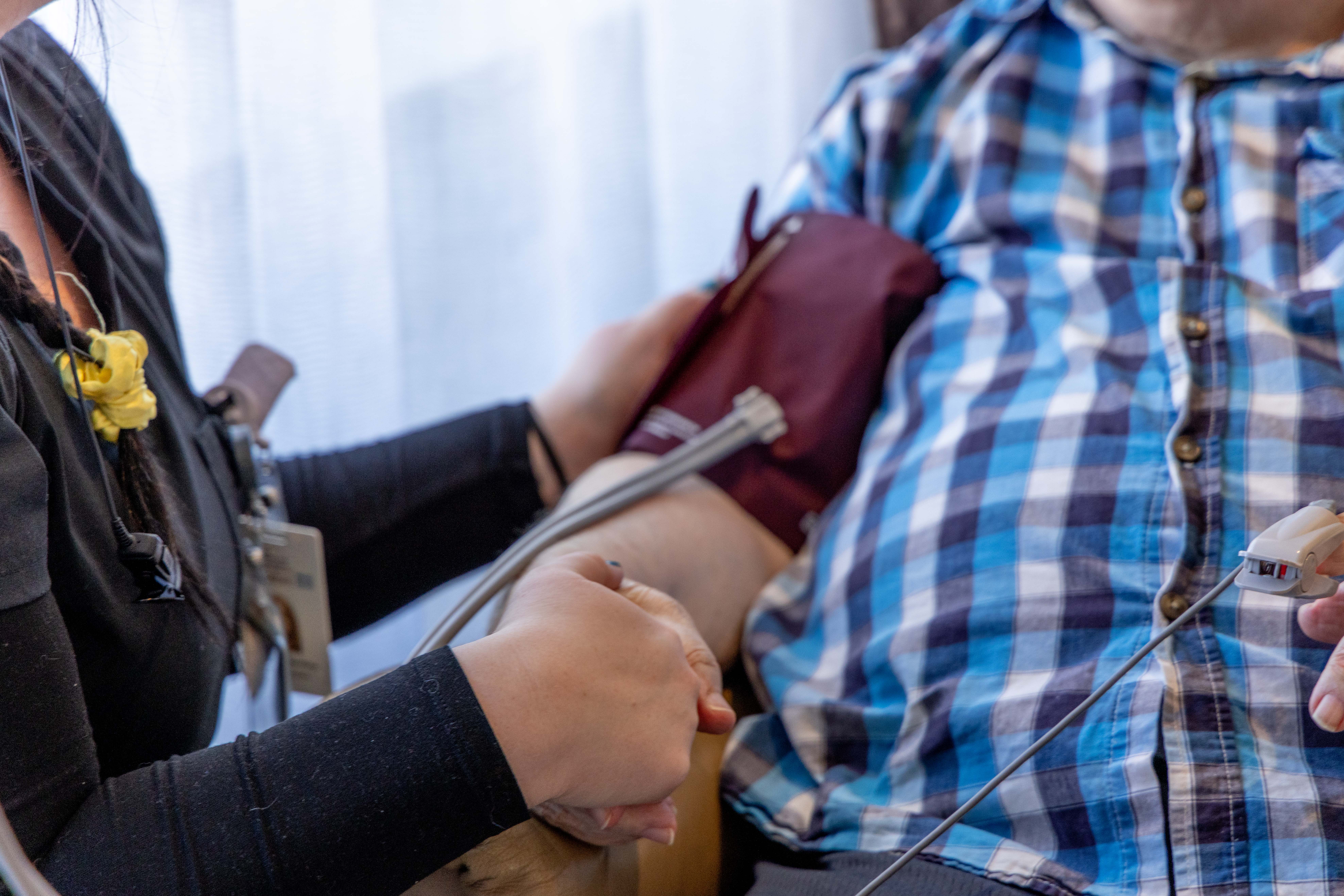 infirmière avec usager